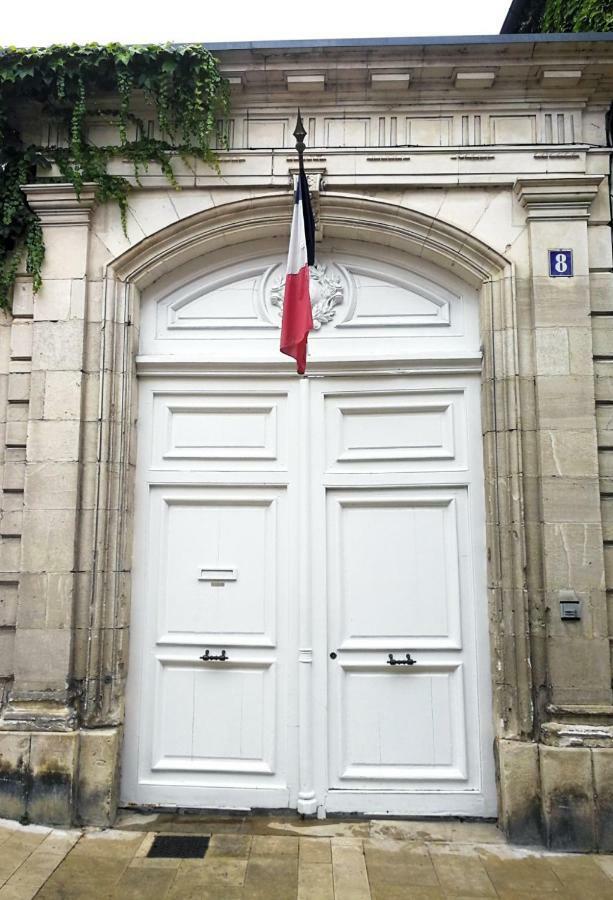 Saint-Eusebe Mansion - Hotel Particulier St-Eusebe Auxerre Bagian luar foto